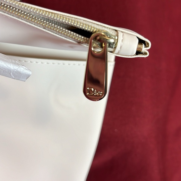 Beauty Off White pouch - Picture 4 of 7